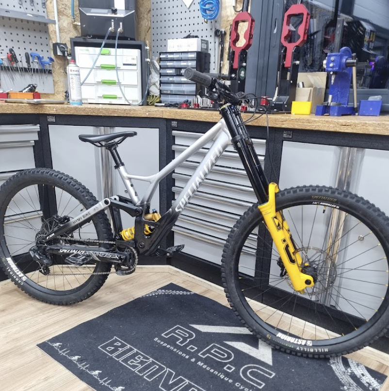 vélo réparé